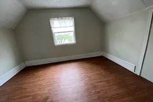 919 N Lee St, Bloomington, IL 61701 - Photo 26