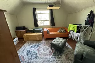 919 N Lee St, Bloomington, IL 61701 - Photo 38