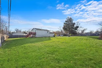 1313 Melrose Avenue, Round Lake Beach, IL 60073 - Photo 16