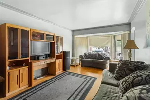 8033 S Kedzie Ave, Chicago, IL 60652 - Photo 4