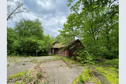 8322 W 123rd Street, Palos Park, IL 60464 - Photo 1