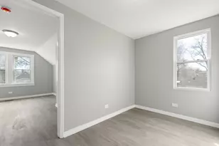 8048 S Avalon Ave, Chicago, IL 60619 - Photo 10