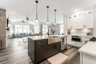 28 Kloe Ln, Sycamore, IL 60178 - Photo 10