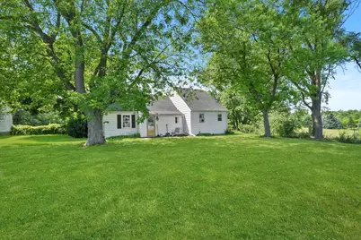 [Address not provided], Woodstock, IL 60098 - Photo 4