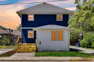 860 State Line Rd, Calumet City, IL 60409 - Photo 1