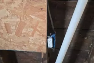 909 W 6th St, Sterling, IL 61081 - Photo 12