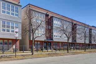 2305 S Wabash Ave, Chicago, IL 60616 - Photo 2