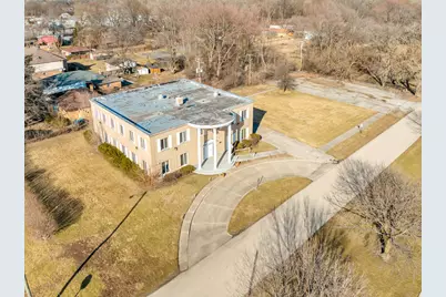 13651 S Crawford Avenue, Crestwood, IL 60418 - Photo 2