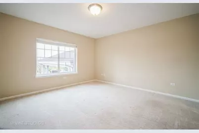 2220 Founders Drive #215, Northbrook, IL 60062 - Photo 8