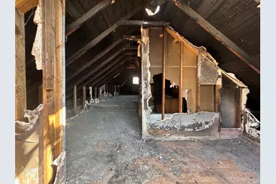 8412 S Exchange Avenue, Chicago, IL 60617 - Photo 22