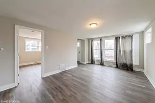 10804 S Union Ave, Chicago, IL 60628 - Photo 2