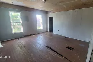 809 W Columbia St, Danville, IL 61832 - Photo 24