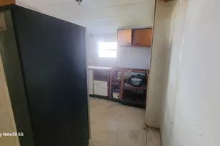 809 W Columbia St, Danville, IL 61832 - Photo 14