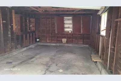 809 W Columbia Street, Danville, IL 61832 - Photo 26