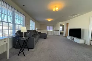 997 Regent Dr, Matteson, IL 60443 - Photo 10