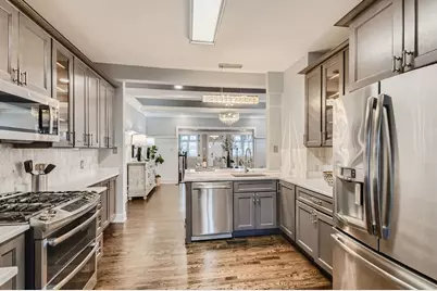 7237 S Luella Avenue, Chicago, IL 60649 - Photo 4