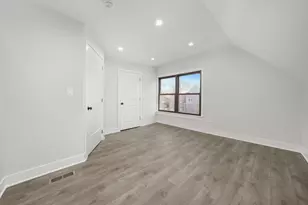 7356 S Kenwood Ave, Chicago, IL 60619 - Photo 18