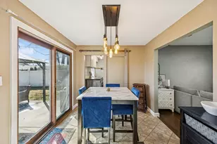 14817 El Vista Ave, Oak Forest, IL 60452 - Photo 6