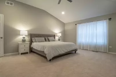 367 Bloomfield Circle E, Oswego, IL 60543 - Photo 16
