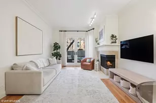 1881 N Poe St, Chicago, IL 60614 - Photo 4