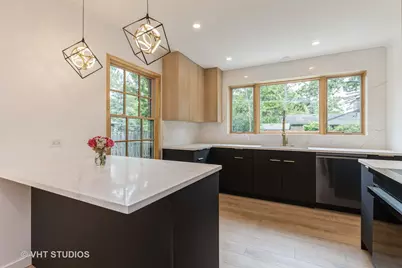 639 Harms Road, Glenview, IL 60025 - Photo 8