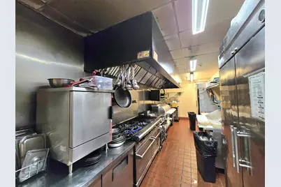 770 S Arlington Heights Road, Elk Grove Village, IL 60007 - Photo 16