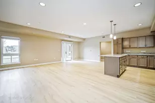 2150 Founders Dr, Northbrook, IL 60062 - Photo 2