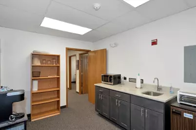 38 N Cass Avenue, Westmont, IL 60559 - Photo 16