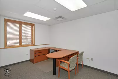 38 N Cass Avenue, Westmont, IL 60559 - Photo 8