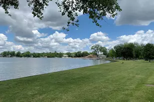 6818 Cambria Cove, Lakewood, IL 60014 - Photo 36