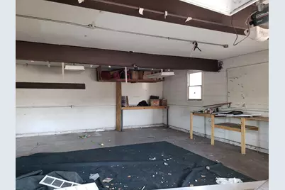 220 W Oneida Avenue, Bartlett, IL 60103 - Photo 10