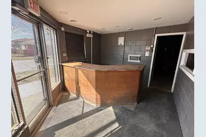 1058 W 111th Street, Chicago, IL 60643 - Photo 4