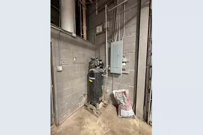 1058 W 111th Street, Chicago, IL 60643 - Photo 10