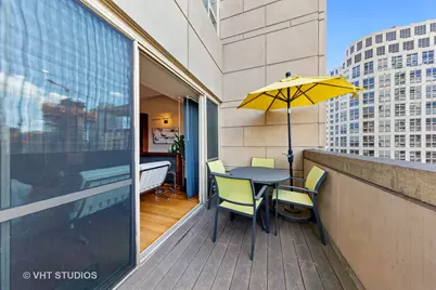 800 N Michigan Avenue #2003, Chicago, IL 60611 - Photo 20