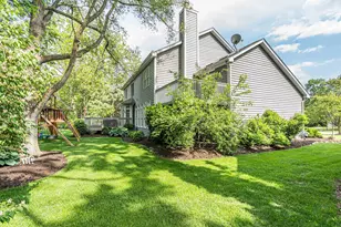1315 Dunrobin Rd, Naperville, IL 60540 - Photo 44