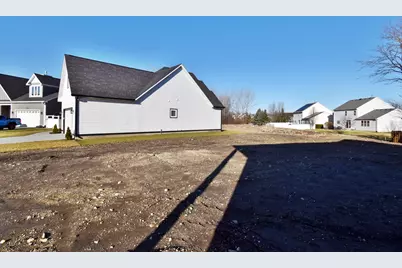 4012 Faith Lane, Saint Charles, IL 60174 - Photo 6