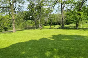 480 Saunders Rd, Lake Forest, IL 60045 - Photo 1