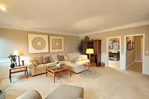 19723 Oakwood Ave, Lynwood, IL 60411 - Photo 14