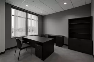 2019 Dean St, Saint Charles, IL 60174 - Photo 2