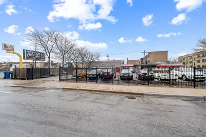 8257 S Racine Avenue, Chicago, IL 60620 - Photo 4