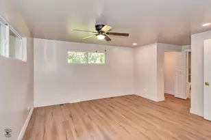 190 Pottawatomie Ln, New Lenox, IL 60451 - Photo 12