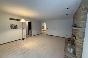 203 S Whitehead St, Tolono, IL 61880 - Photo 16