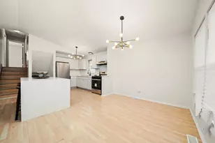 1138 E 151st St, Dolton, IL 60419 - Photo 12