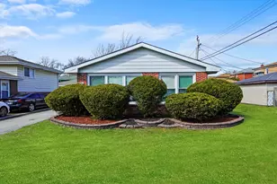 1138 E 151st St, Dolton, IL 60419 - Photo 1