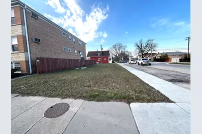 6420 W Gunnison Street, Harwood Heights, IL 60706 - Photo 1