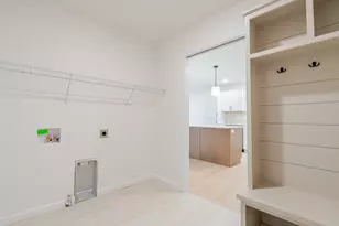 2 Bucktown Ct, Bloomington, IL 61705 - Photo 16