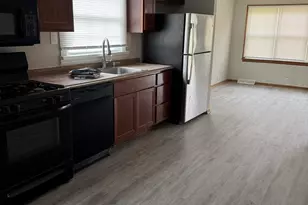 7400 W 113th Pl, Worth, IL 60482 - Photo 2