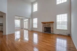 3015 Monterey Ln, Wadsworth, IL 60083 - Photo 10