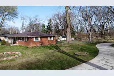 2775 E Riverview Drive, Kankakee, IL 60901 - Photo 4