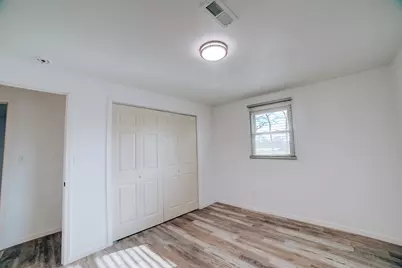 2775 E Riverview Drive, Kankakee, IL 60901 - Photo 32